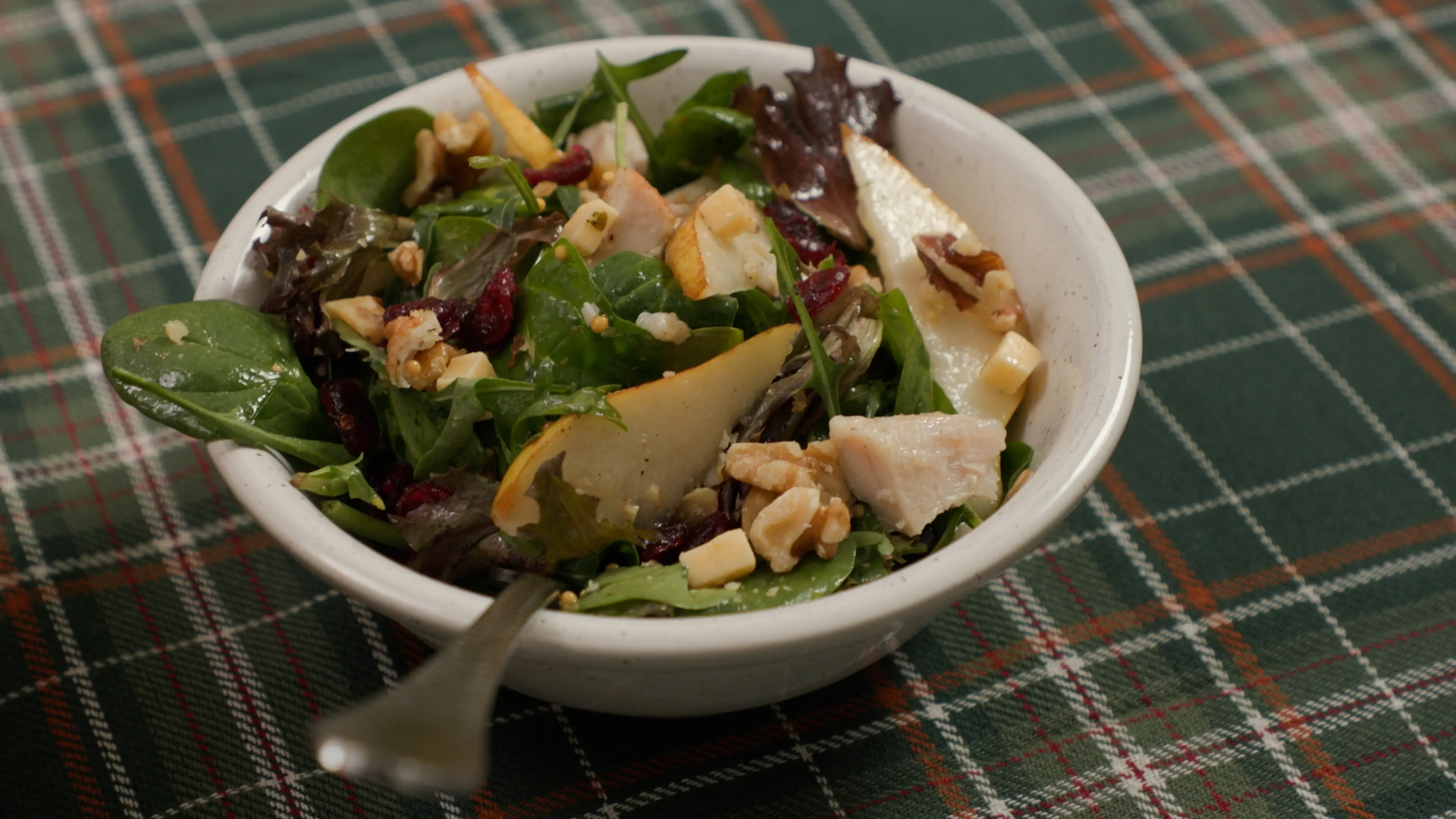 Pear and turkey salad with aged gouda and walnuts