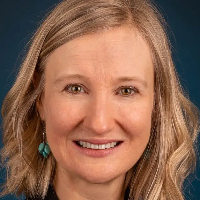 Dr. Claudia Gagnon Dr. Claudia Gagnon